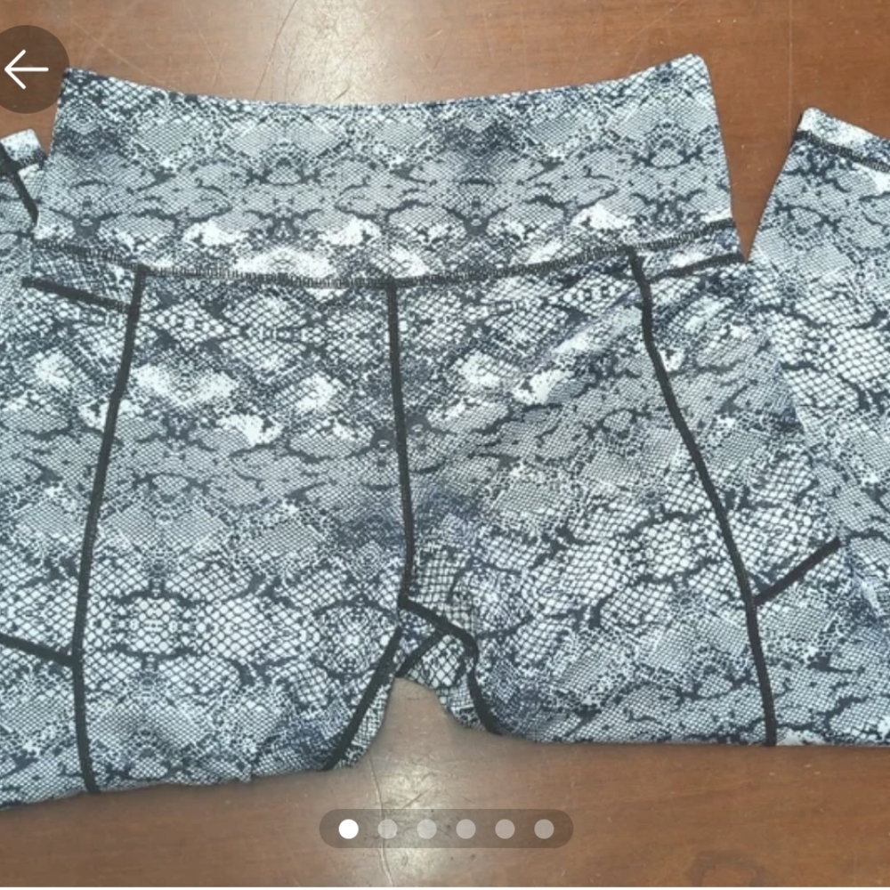 Zyia Size 12 Leggings